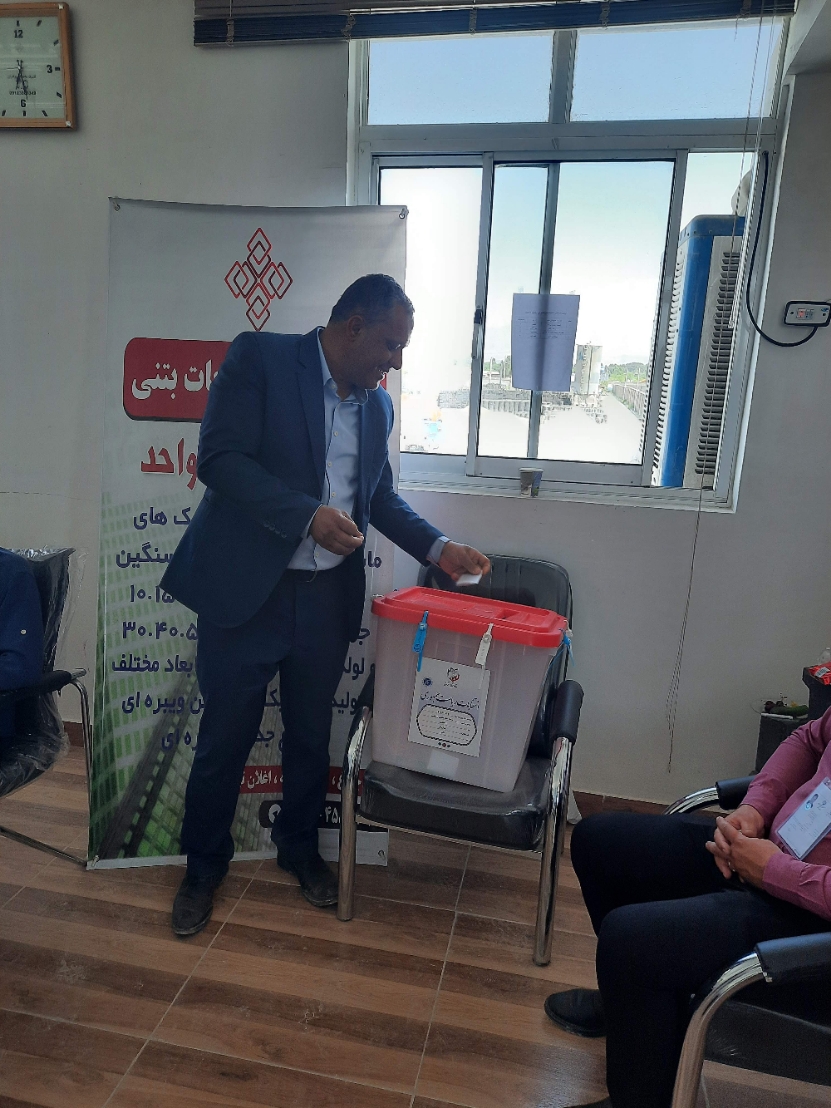 استقرارصندوق انتخابات ریاست جمهوری در مجموعه رنجبرواحد